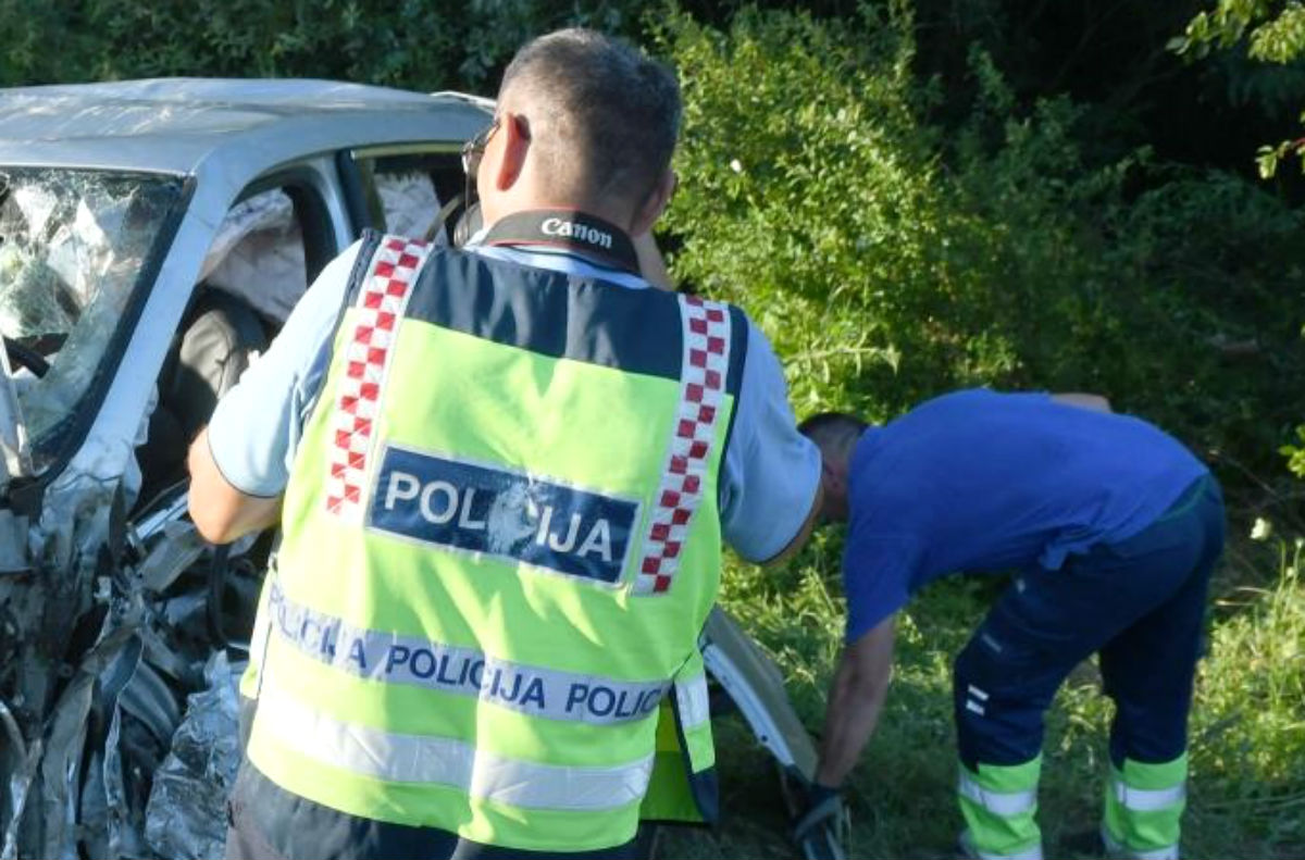 Nesreća na autocesti A1: Sudarili se kamion i auto, troje ljudi u bolnici