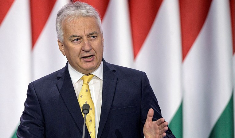 Zamjenik mađarskog premijera želi unijeti u ustav zabranu "rodne ideologije"