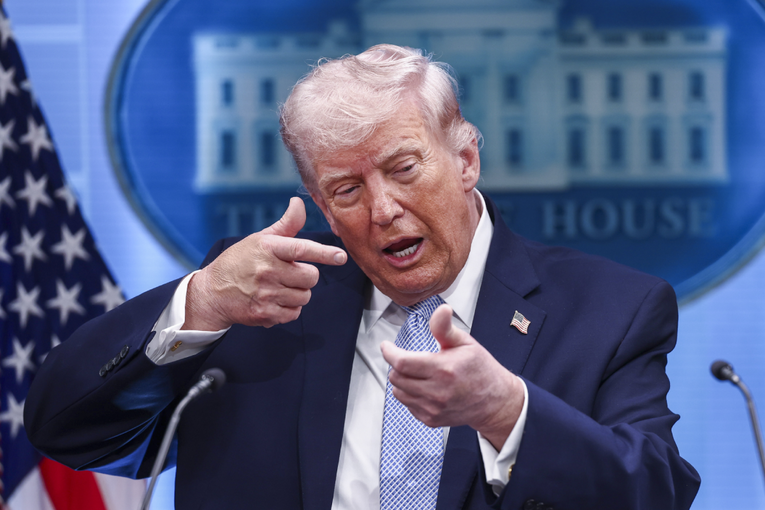 Planirate u SAD? Amerika stopira termine za vize u cijelom svijetu