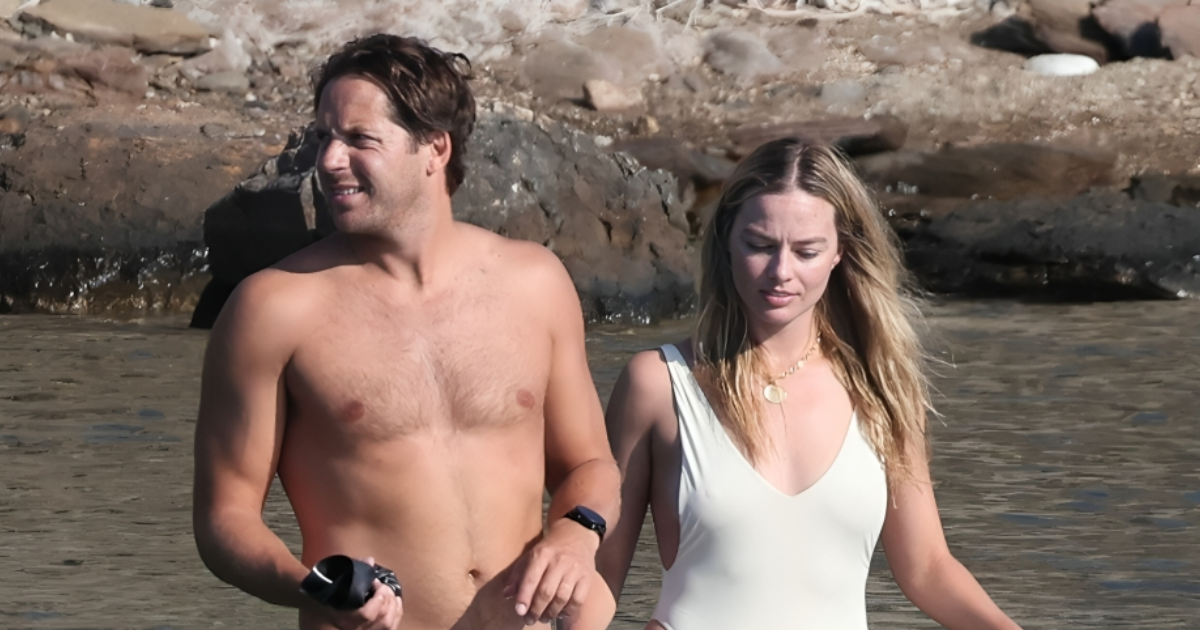 Objavljene fotografije Margot Robbie bez šminke. Fanovi oduševljeni: "Nema botoksa"