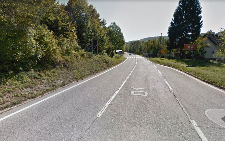 Kod Plitvica smrtno stradao motociklist