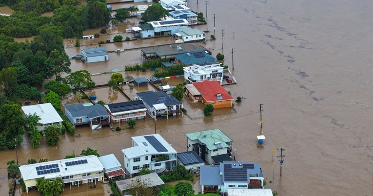 VIDEO Poplave u Australiji, u tri dana palo kiše koliko padne u četiri mjeseca