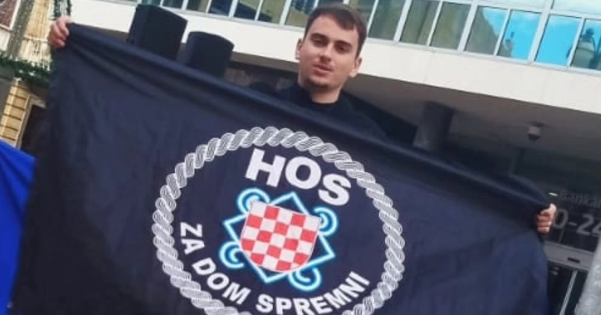 Kažnjen zbog HOS-ove zastave, ZDS i laži o časnoj. Sad ljude traži novce