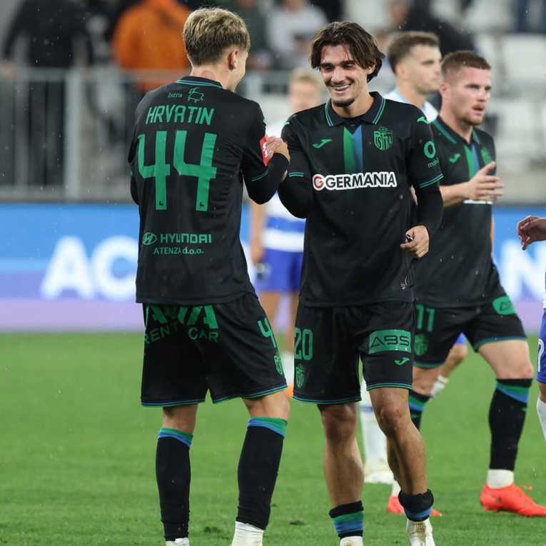 Tinejdžer koji oduševljava u SHNL-u potpisao za Barinu agenciju