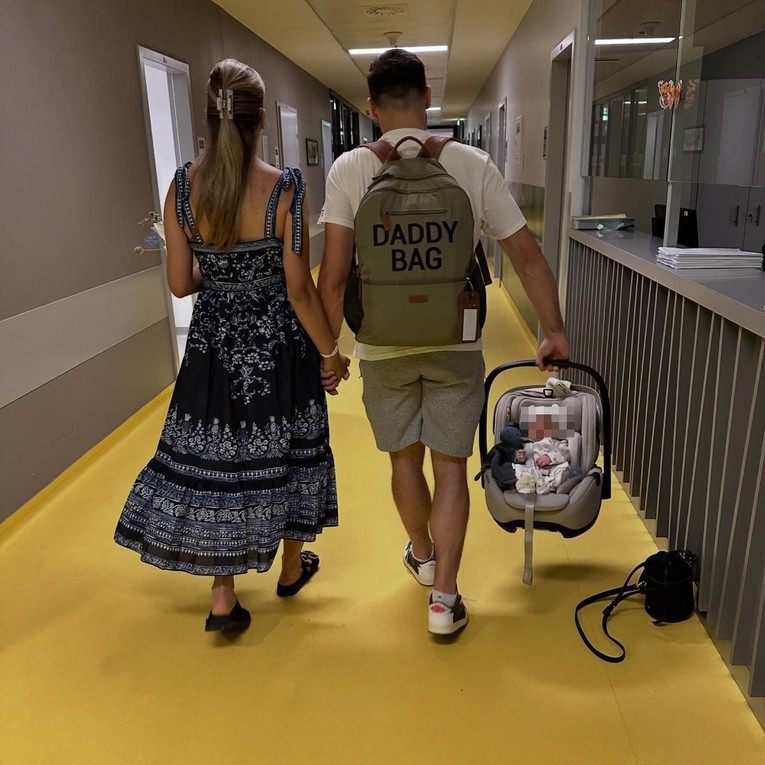 Hrvatski rukometni reprezentativac dobio dijete, objavio fotku iz rodilišta
