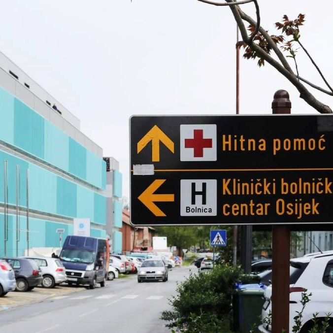 Nadbiskup posjetio bolnicu u Osijeku. Bolnica: Crkva je naš veliki donator