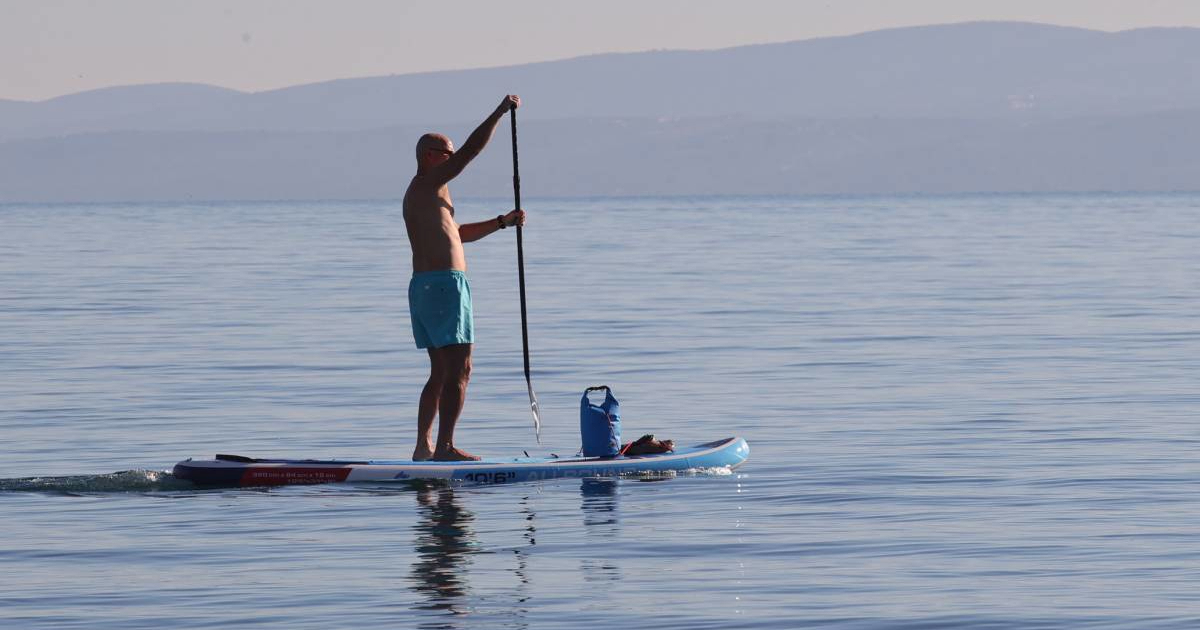 Ekipa se jučer kupala u Splitu (stvarno, ne izmišljamo)