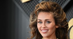 Frizura Miley Cyrus na dodjeli Grammyja postala viralni hit