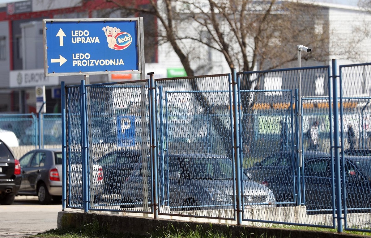 U Ledu traju pregovori o novom kolektivnom ugovoru, radnike čekaju otkazi?