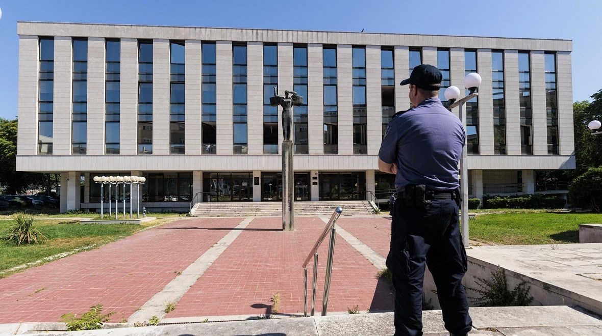 Trojica Privedenih Zbog Napada Na Policiju U Splitu Pušteni Na Slobodu ...