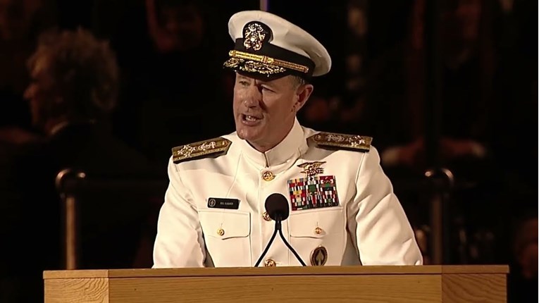 Viralni govor američkog admirala: "Želite mijenjati svijet? Ujutro pospremite krevet"