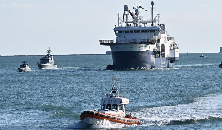 Italija uvodi pravila koja će otežati spašavanje migranata na moru