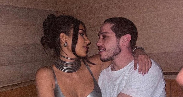 Nakon prekida s Kim Pete Davidson prošetao u majici s natpisom "Osjećam se sra*e"