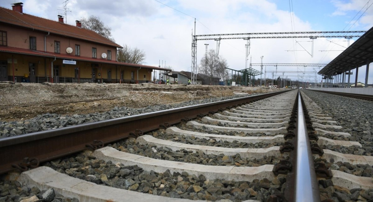 Riječka psihologinja upozorila na opasne izazove koje izvode djeca, oglasio se i HŽ