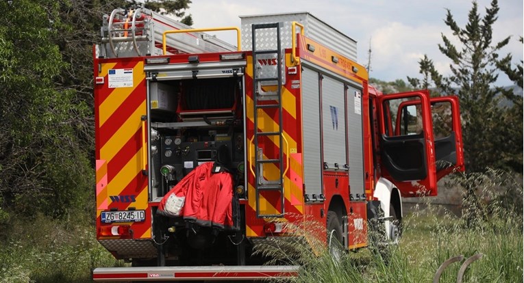 Zapalio se televizor u kući u Vrbovcu. Pronađeno tijelo žene (91)