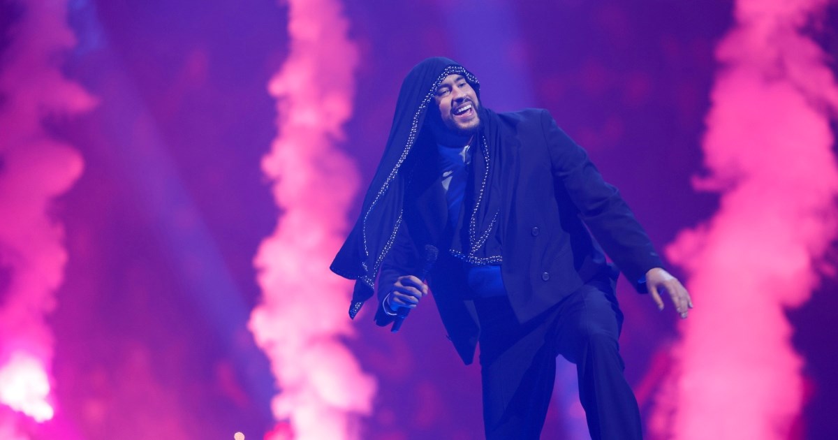 Bad Bunny se narugao desničarima zbog Super Bowla: Naučite španjolski do veljače