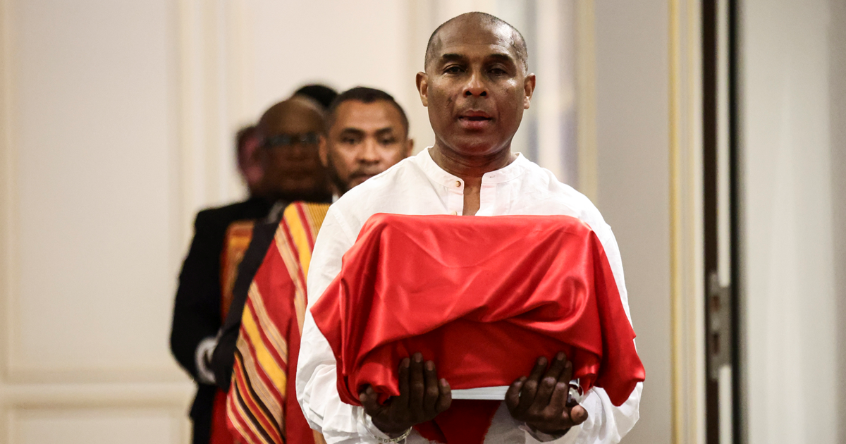 Francuska nakon skoro 130 godina vratila Madagaskaru lubanju ubijenog kralja