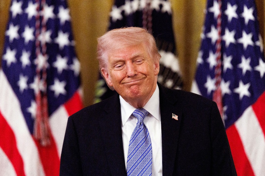 Trump ne zna kartati Uno 🤭