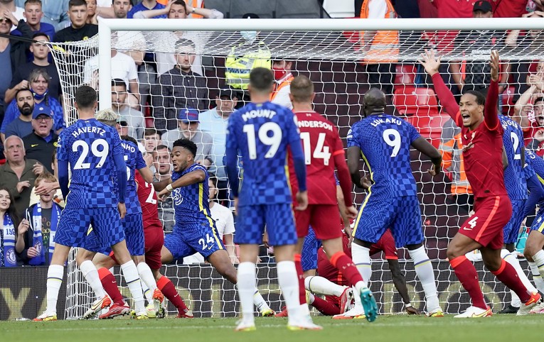 Chelsea s igračem manje izdržao kod Liverpoola. Dinamov protivnik u EL-u remizirao
