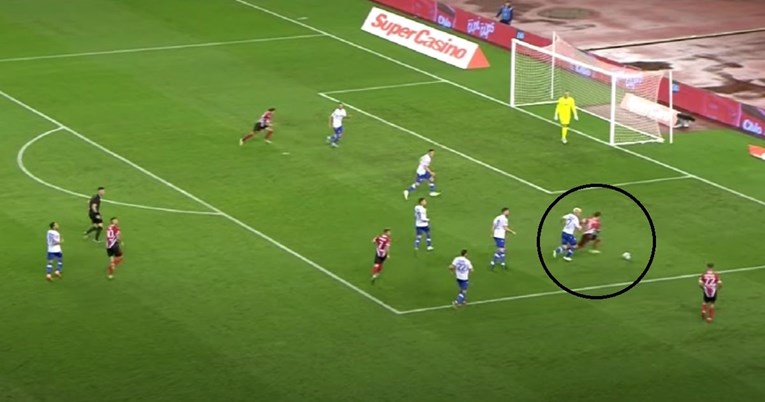 VIDEO Lokomotiva je tražila penal na Poljudu. Faca igrača Hajduka sve otkriva?