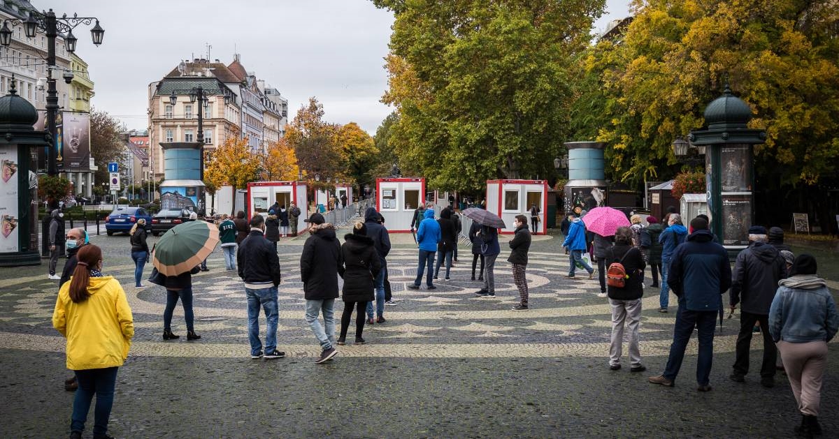 Slovačka nakon više mjeseci otvorila šoping-centre, frizerske salone...