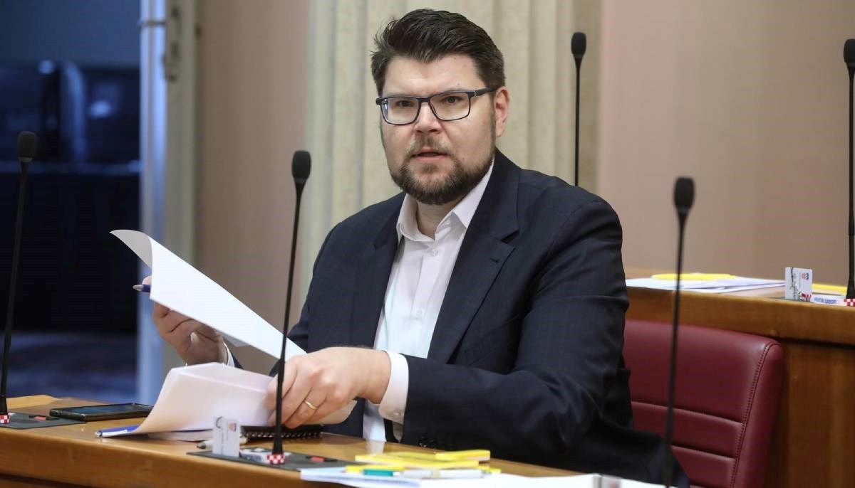 Oporba: Plinske boce iz Savske danas su eksplodirale HDZ-u direktno u lice