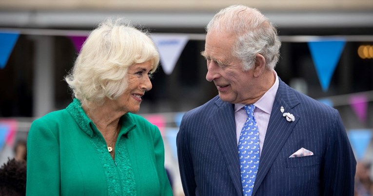 Camilla neće nositi krunu kraljice majke zbog "najzloglasnijeg dijamanta na svijetu"?