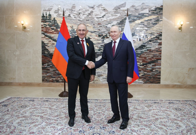 Putin poručio Armeniji da mora odlučiti. EU i EAEU zajedno ne idu
