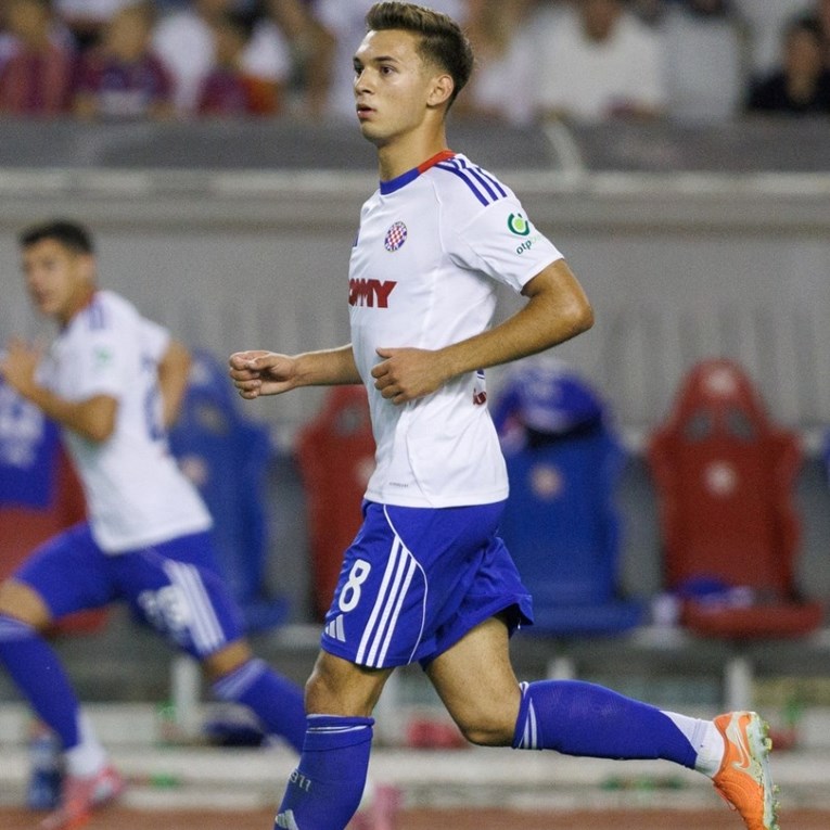 Prije tri dana otkriveno da očajnički želi iz Hajduka. Sad ne ide s ekipom u Osijek