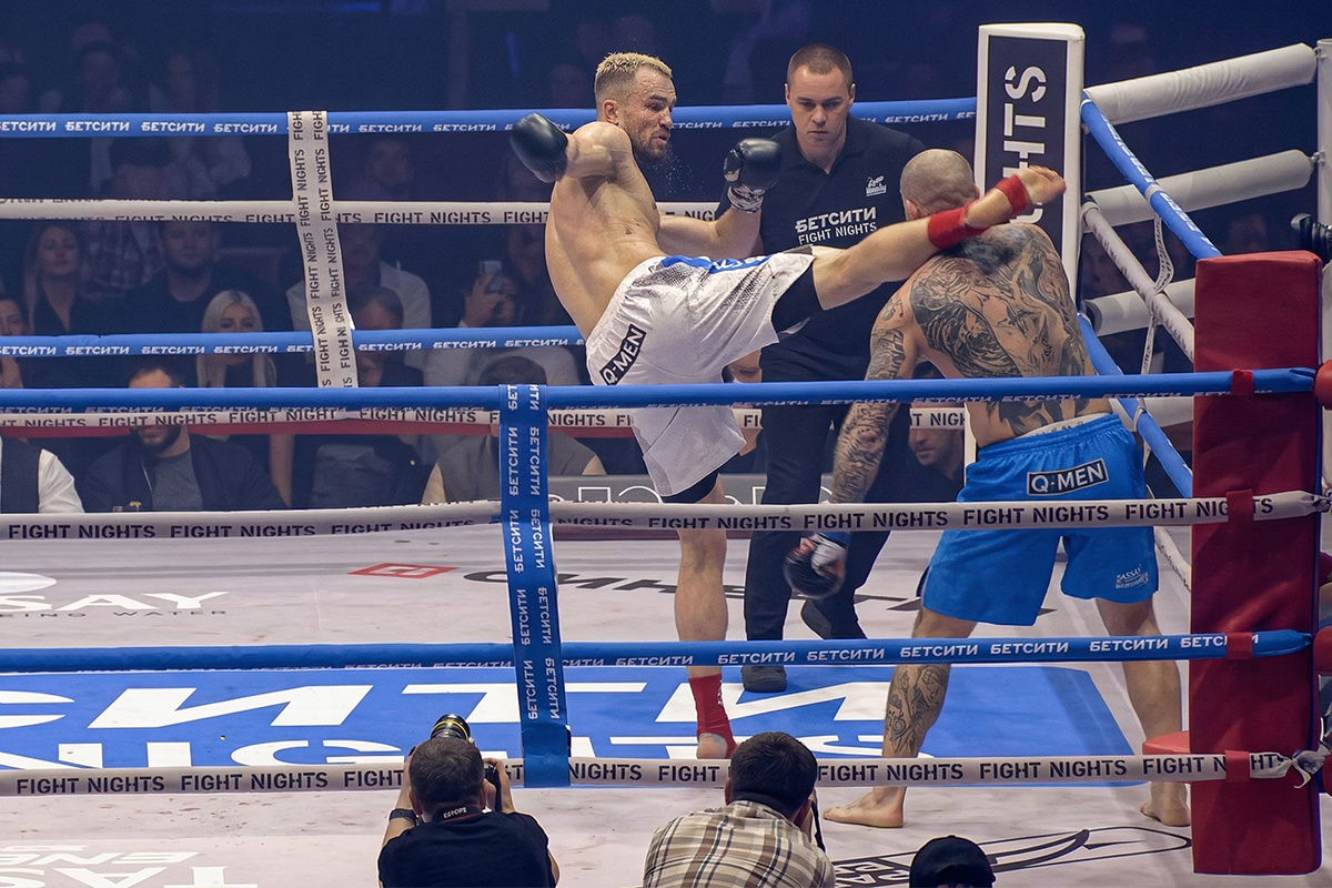 VIDEO Autogolom je odveo Hrvatsku na SP. Sad je na debiju u ringu uspavan high kickom