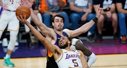 Lakersi pali u Phoenixu na startu doigravanja, Šarić se istaknuo strašnom blokadom