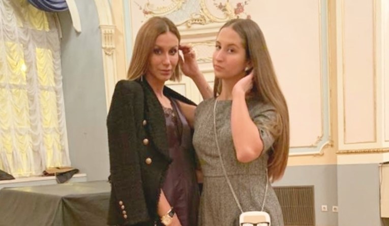 Ana Gruica u teretani pozirala s 14 godina mlađom sestrom: Ulazimo u završnicu