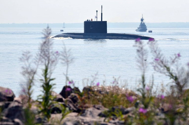 Rusi poslali ratne podmornice prema Irskom moru. To je potez bez presedana