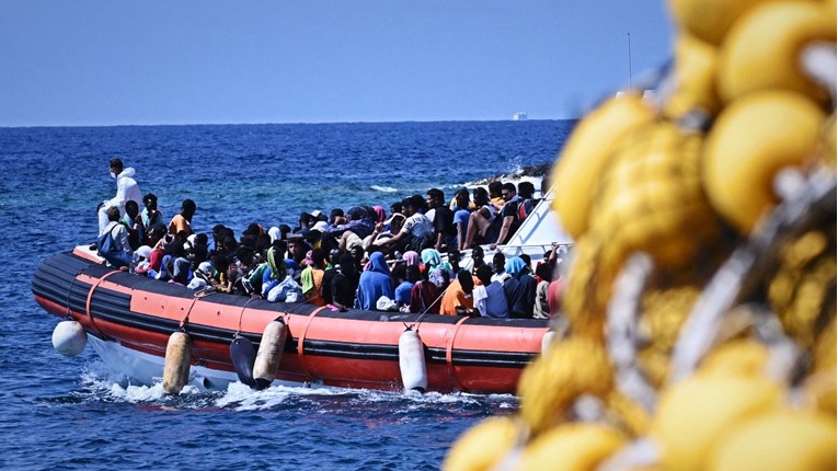 Francuska pristala surađivati s Italijom u migrantskoj krizi