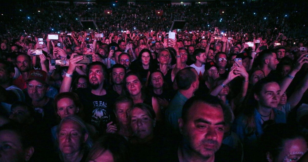 Mama povela bebu na koncert Depeche Modea, pedijatrica: "To nikako nije u redu"