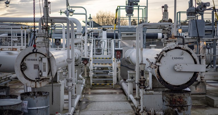 Poljska pozvala članice EU-a da do kraja 2026. okončaju uvoz energenata iz Rusije