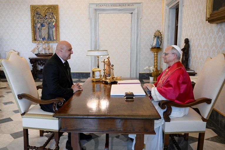 Papa: Hitno je potreban mir na Bliskom istoku