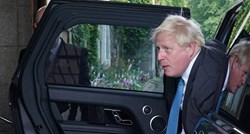 Boris Johnson se vratio u London. Times: Ima dovoljnu podršku za utrku za premijera