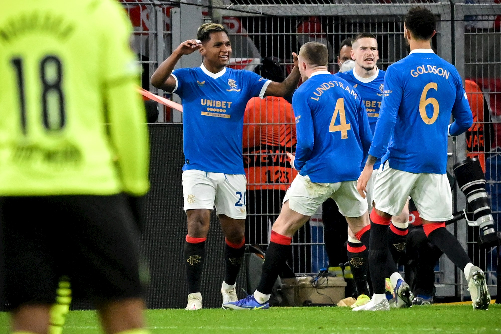 Europa liga: Rangersi šokirali Borussiju u Dortmundu, Barcelona remizirala