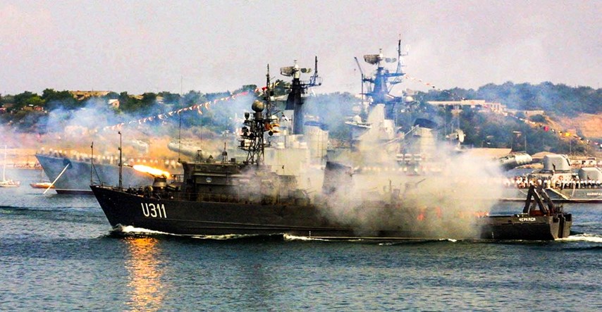 Rusi blokiraju najmanje 200 trgovačkih brodova u Crnom moru, jedan su potopili