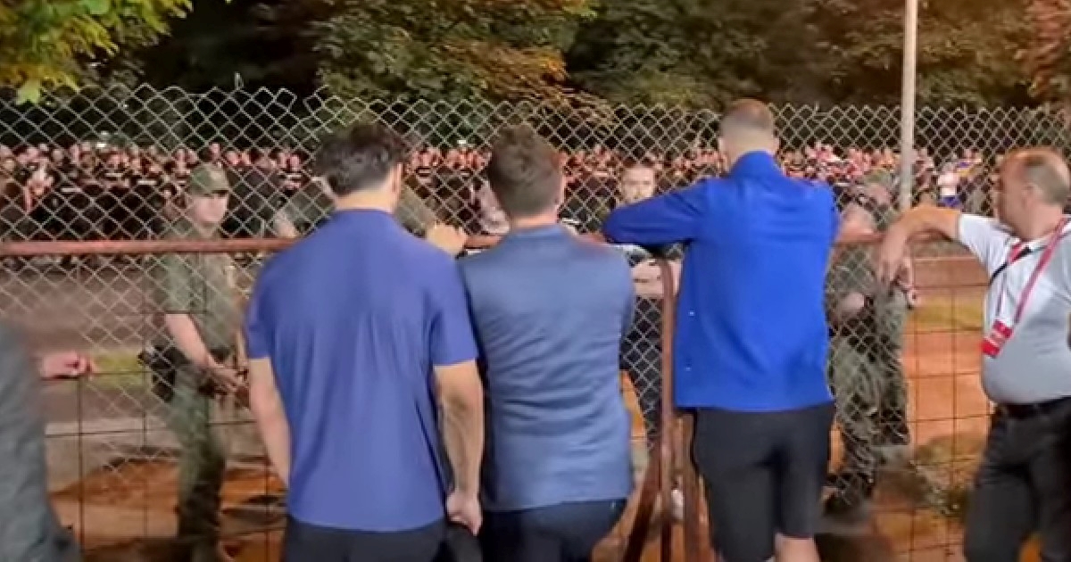 Navijači BiH nakon velikog kiksa sačekali Džeku pred stadionom: Nismo ovo zaslužili