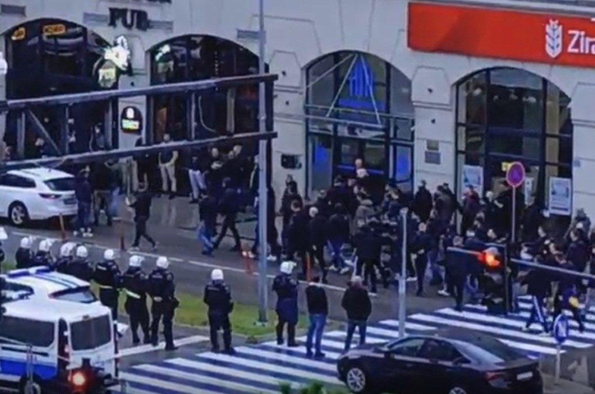 Nova sačekuša u Crnoj Gori. Kamenjem napadnuta kolona hrvatskih navijača