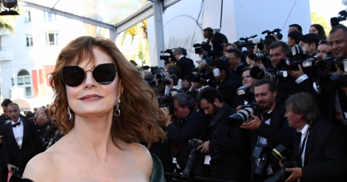 Govorili joj da se žena u 70-ima "ne smije tako oblačiti". Ona im pokazala grudnjak