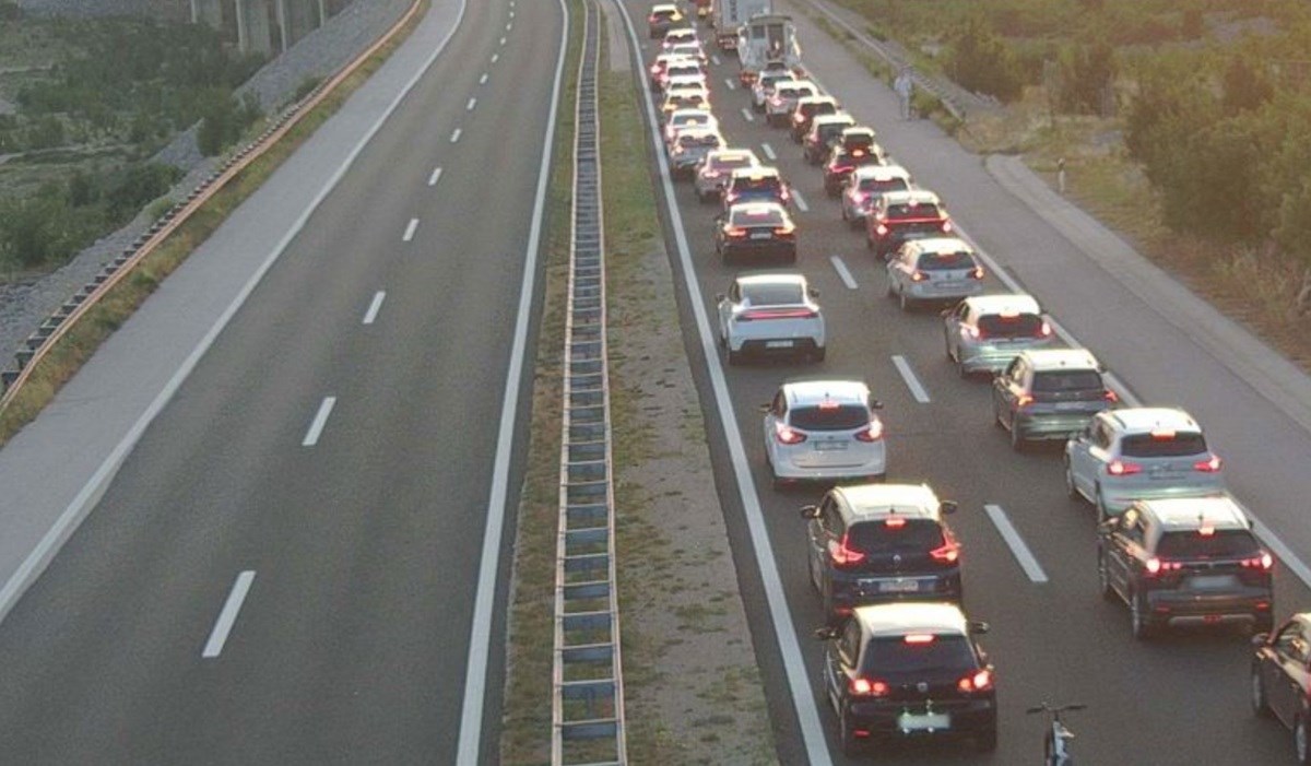 Nesreća na A1, ponovo pušten prema Dubrovniku. Velika je kolona