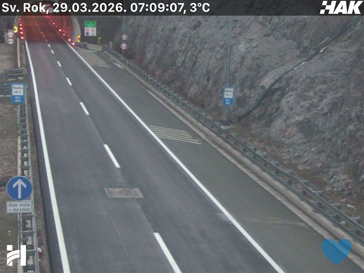 Zbog vjetra, snijega i poplava zatvorene brojne ceste diljem Hrvatske