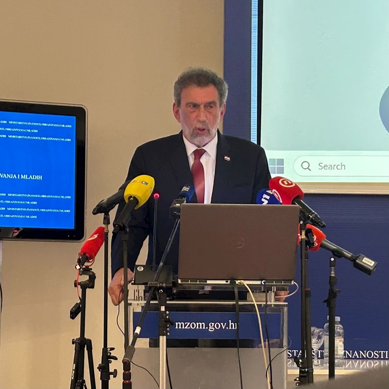 Kreću novi štrajkovi u školama. Ministar: Sva djeca trebaju doći u školu