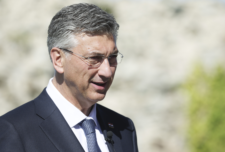 Udari na iznajmljivače i obrtnike. Plenković: To je da se plati barem nešto