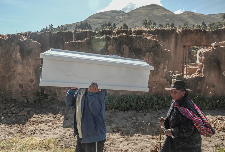 Sukobi u Peruu: Vođa Svijetle staze teško ranjen, dvojica vojnika ubijena