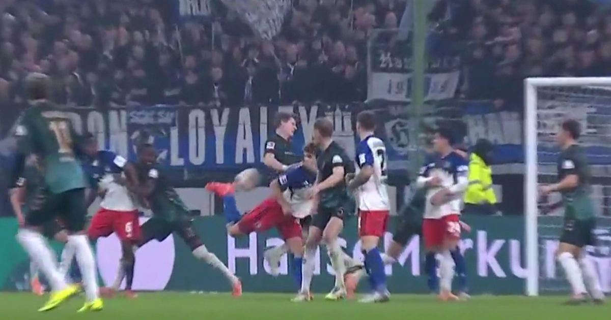 Vuškovićev gol proglašen najboljim u Bundesligi ovog mjeseca. Pogledajte ga