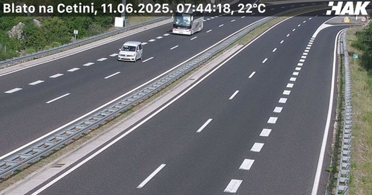 Predmet na A1 u tunelu Stražina, promet je pojačan